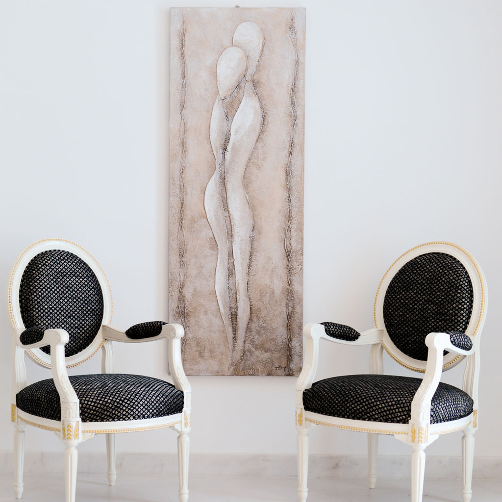 A beautiful small sitting in a house in Abu Dhabi