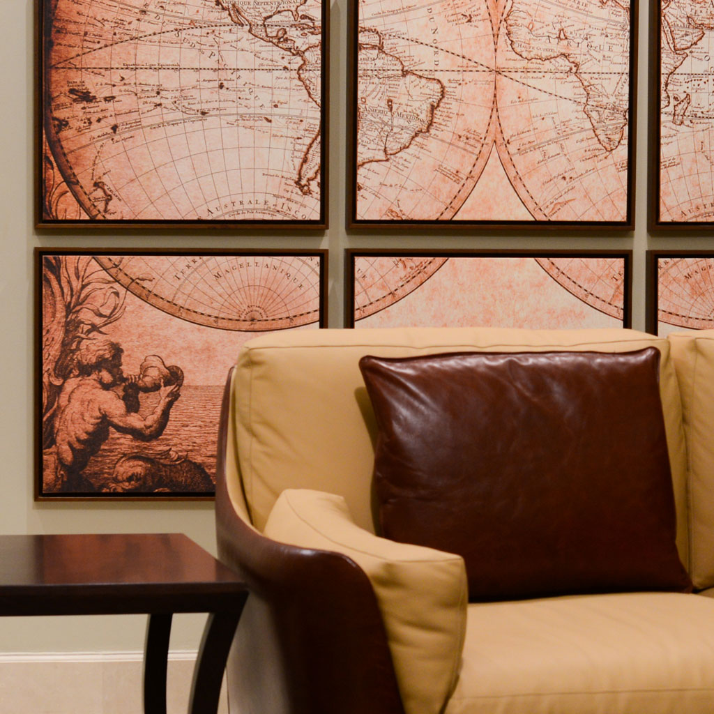 A modern living room in Dubai